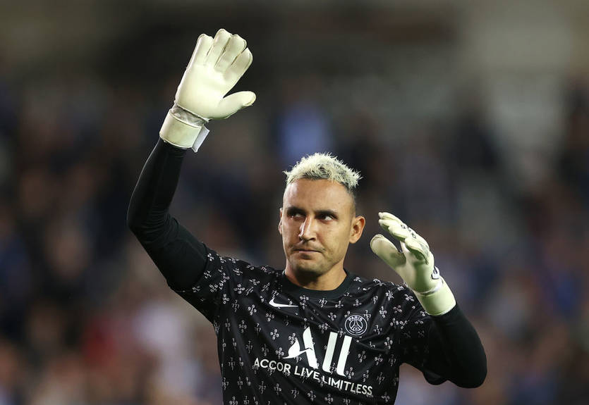 Навас в своем доме в Париже разместил 30 украинских беженцев