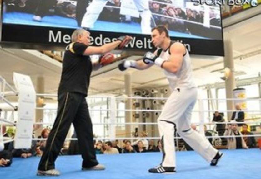 Виталий Кличко: "Контракта с Бриггсом нет"