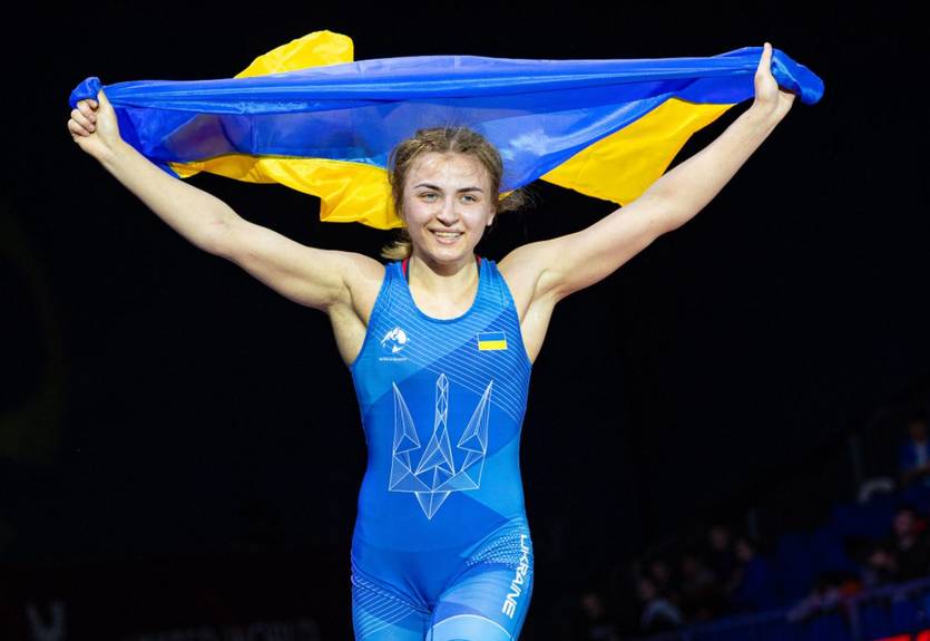 Украинки Грушина-Акобия и Рижко завоевали золотые медали чемпионата Европы по борьбе