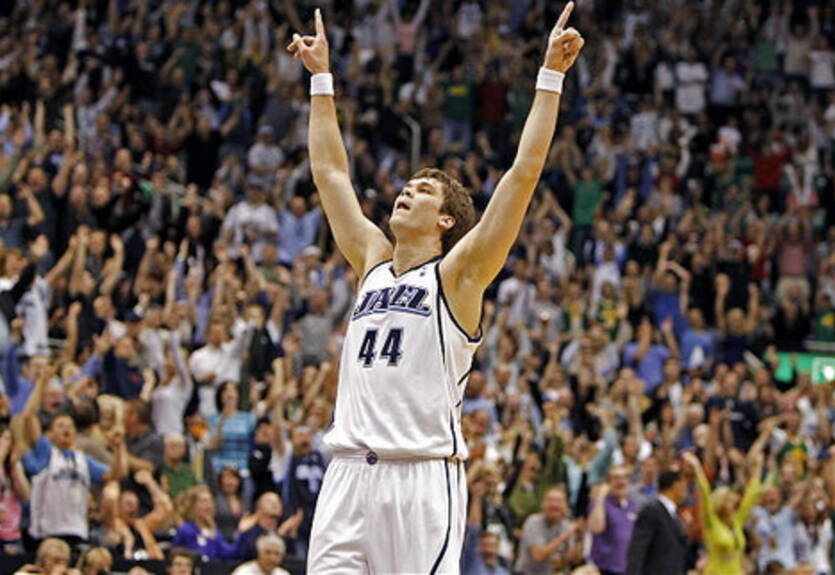 Агент: &quot;Фесенко хочет остаться в Юте&quot;