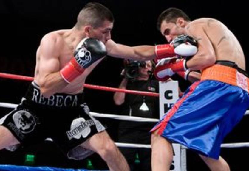 Ангуло: "Согласен на бой с Берто"