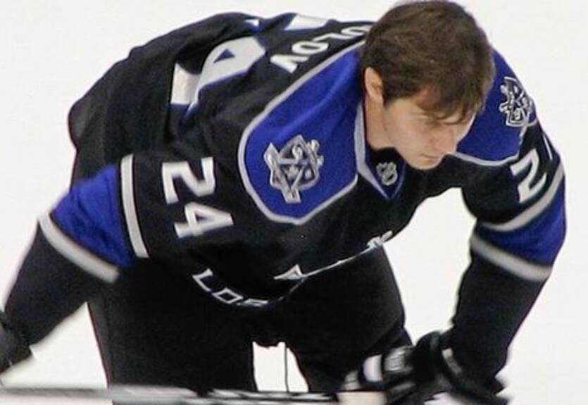 НХЛ. Фролов подписал контракт с Рейнджерс