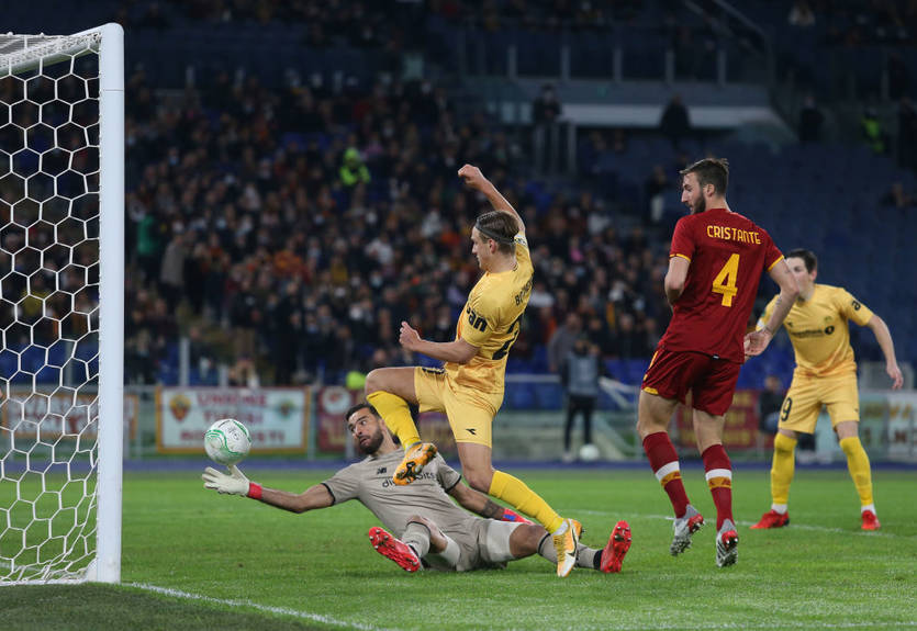 Буде-Глимт - Рома 2:1 видео голов и обзор матча Лиги конференций Буде-Глимт - Рома 2:1 видео голов и обзор матча Лиги конференций