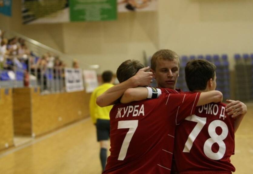 Футзал. Локомотив провел спарринг с сумчанами