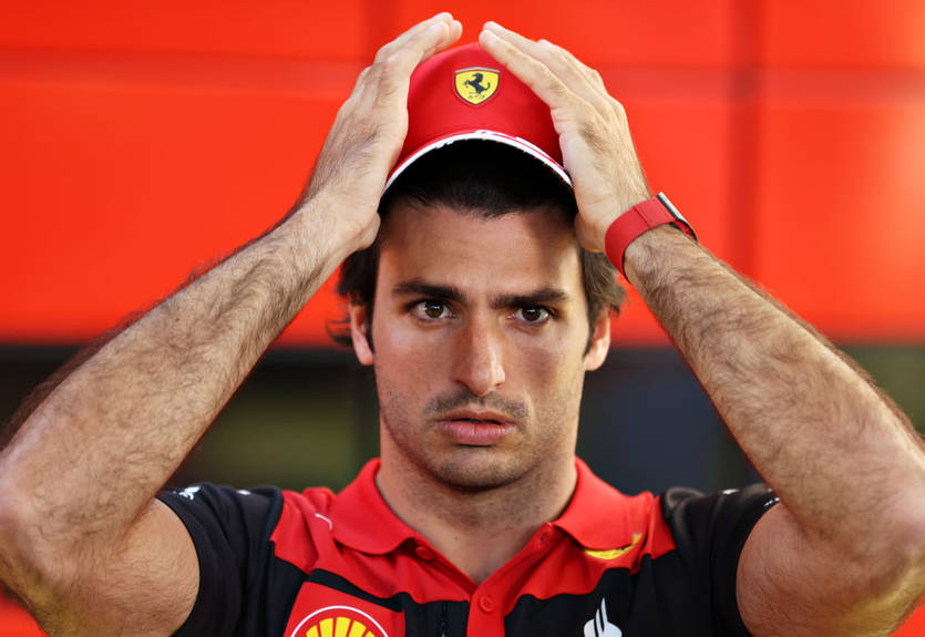 Сайнс из-за схода на Гран-при Австралии прервал сразу две свои серии