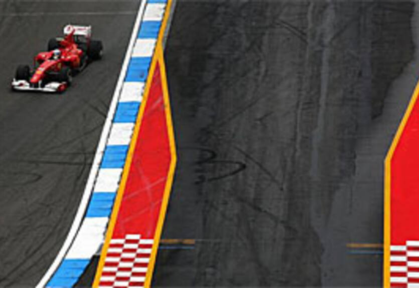 Алонсо: "Мы должны быть сильнее"