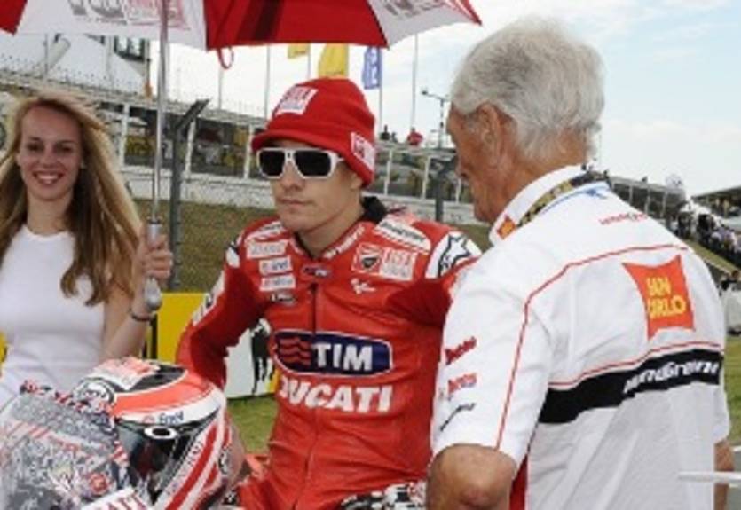 MotoGP. Хэйден близок к новому контракту с Дукати