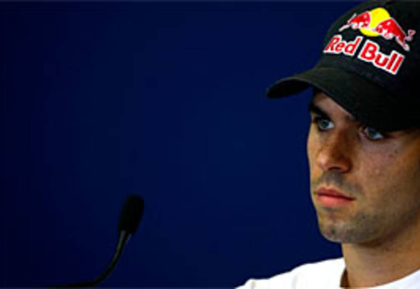 Альгерсуари: "За 10 гонок всякое может случиться"