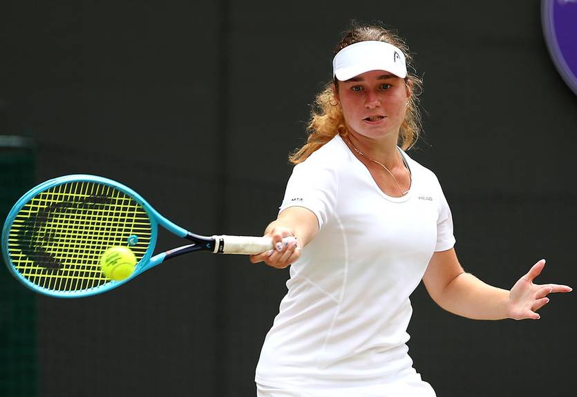 Снигур проиграла в полуфинале турнира ITF в Кальви Снигур проиграла в полуфинале турнира ITF в Кальви