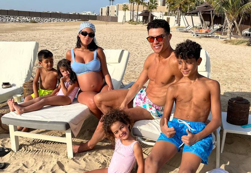 Реал, Пеле, Болт и другие: спортивный мир поддержал Роналду и Джорджину, потерявших ребенка