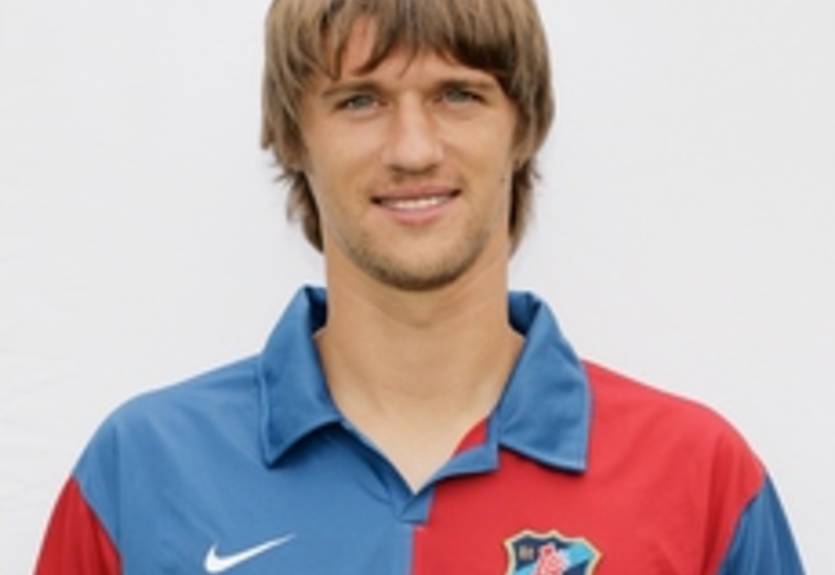 Шершун подписал полноценный контракт с Арсеналом