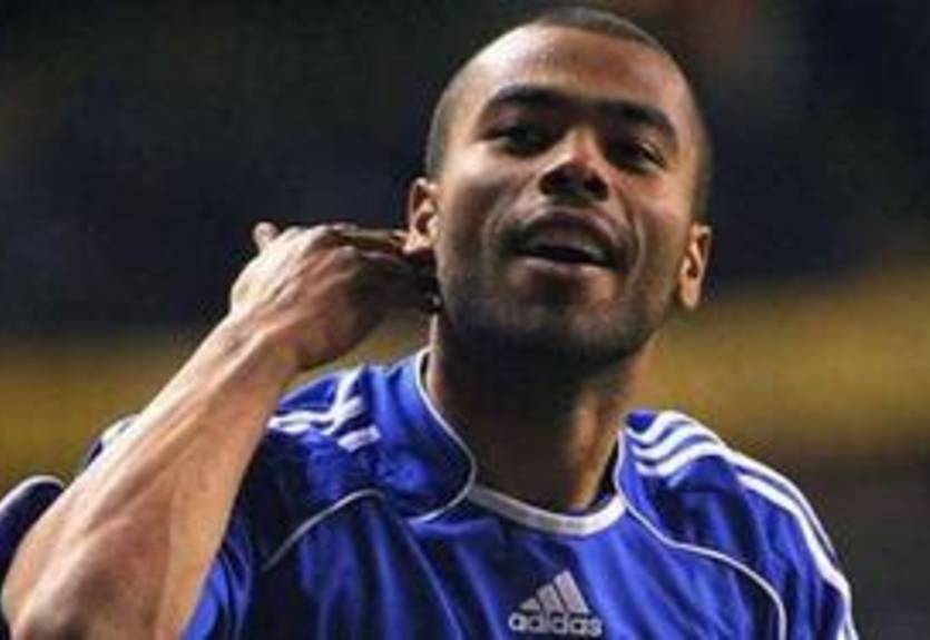 Челси не собирается продавать Коула