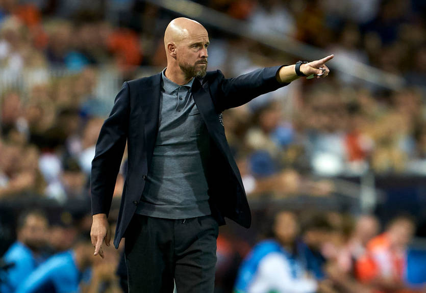 Манчестер Юнайтед объявил о назначении Тен Хага главным тренером