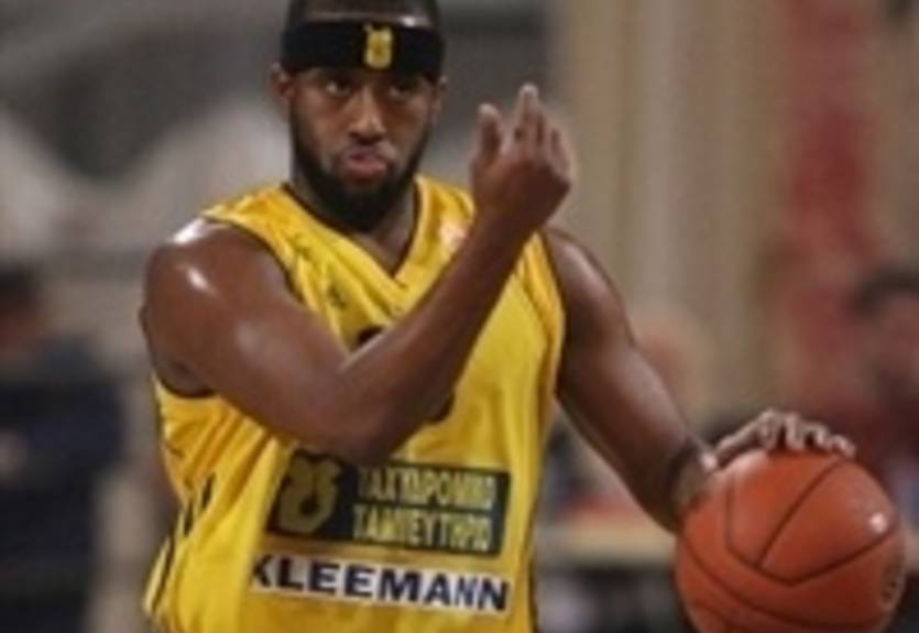 Спартак СПб свернул переговоры с американцем