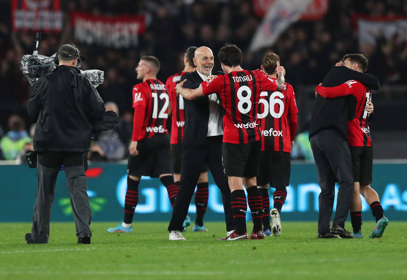 Милан в концовке матча вырвал победу у Лацио Милан в концовке матча вырвал победу у Лацио