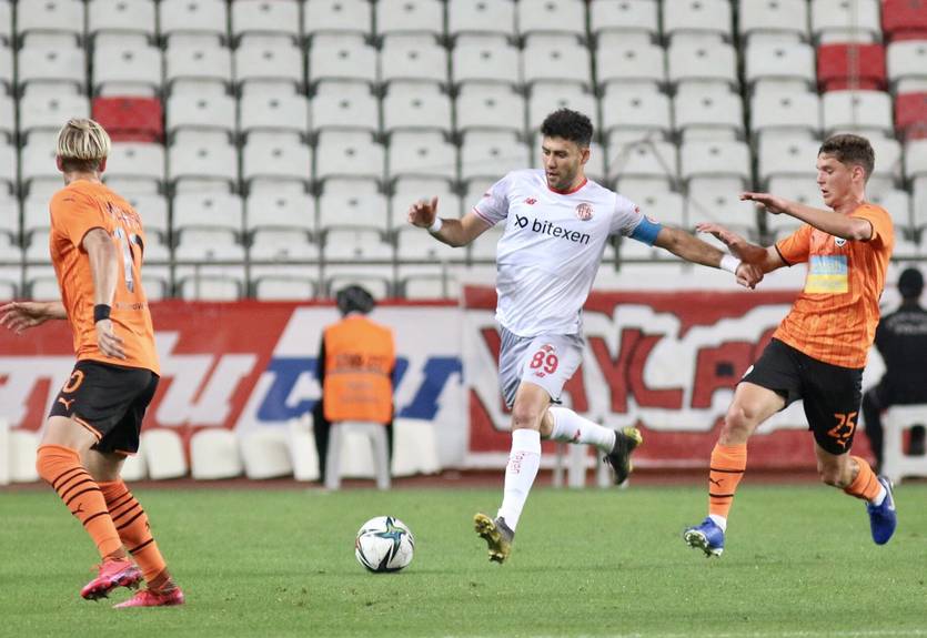 Шахтер в благотворительном матче обыграл Антальяспор Шахтер в благотворительном матче обыграл Антальяспор