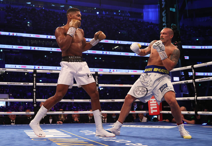 Усик сообщил, что намерен изменить в реванше с Джошуа