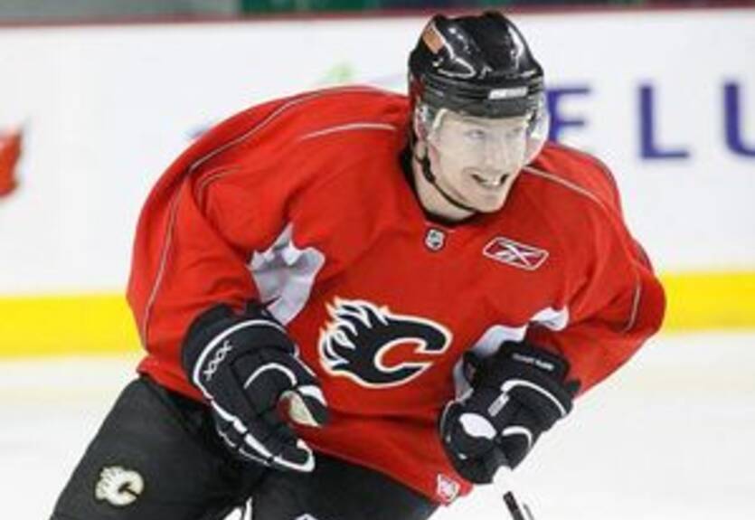 Нэшвилл подписал нового форварда