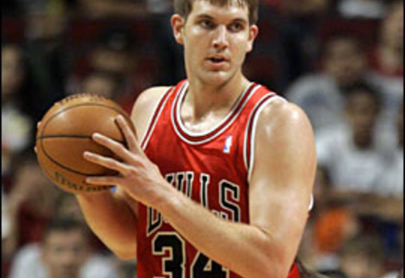 Хорнетс переподписали Грея