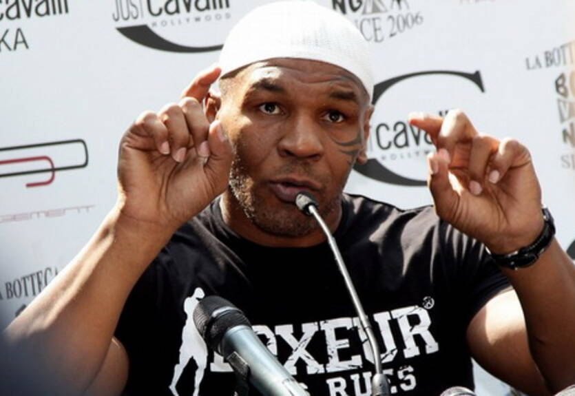 Тайсон: "Хэю еще рано драться с Кличко"