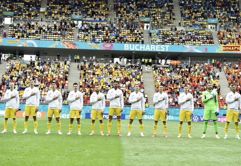 Сборной Украины по футболу - 30 лет