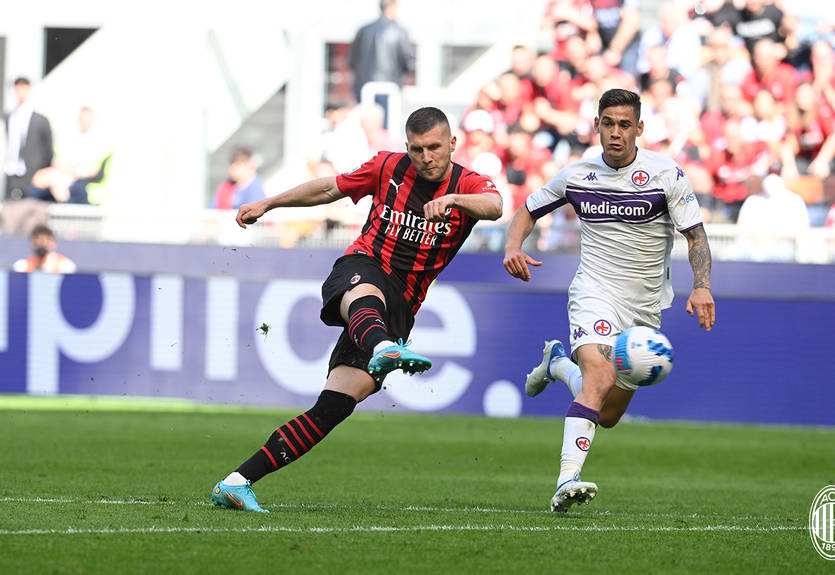 Милан - Фиорентина 1:0 видео голов и обзор матча чемпионата Италии