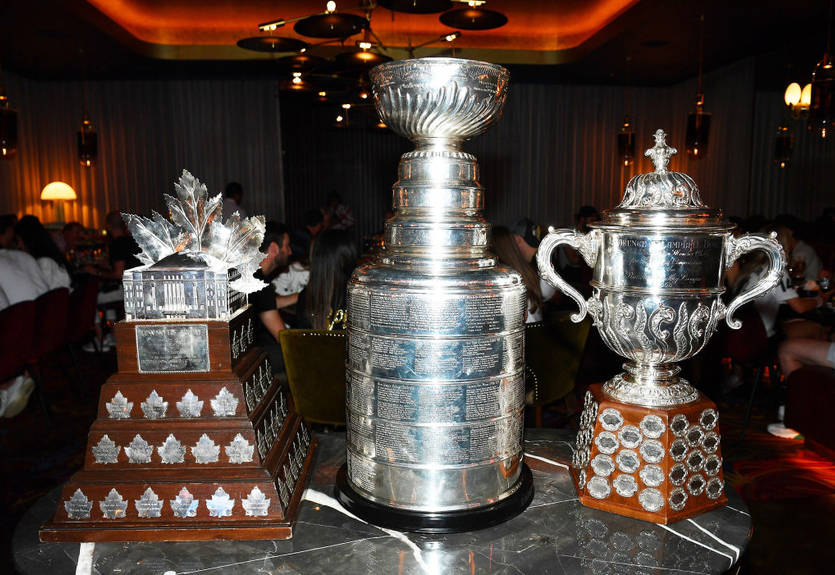 Кубок Стэнли: Баффало, Монреаль, Колорадо и Вегас открыли счет в сериях первого раунда