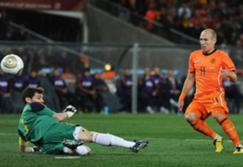 Роббен: "Финал мундиаля должен обслуживать арбитр мирового класса"