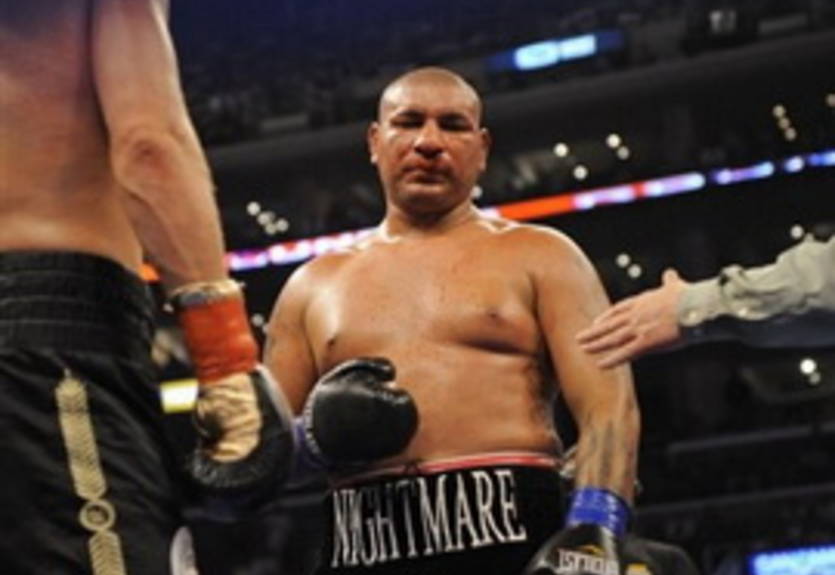 Тренер Арреола: "Бой против Кесады будет ключевым"