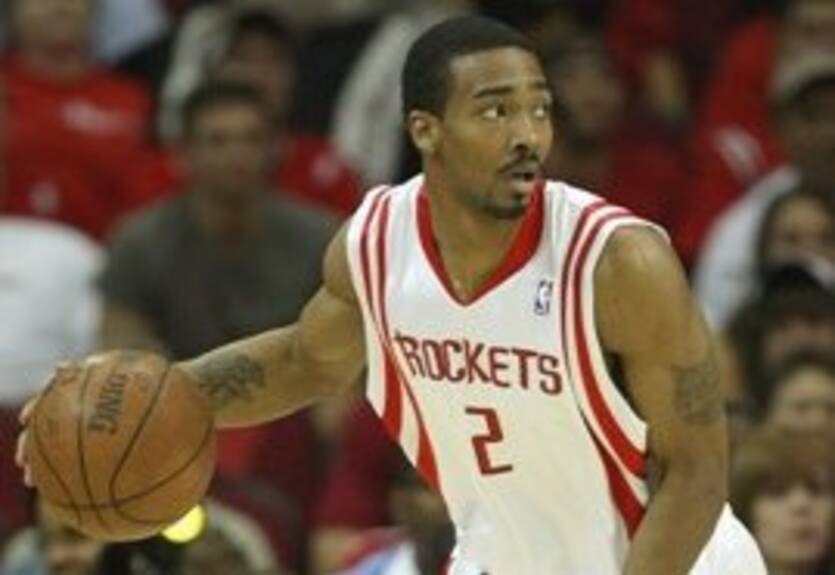 Хед подписал контракт с Хорнетс