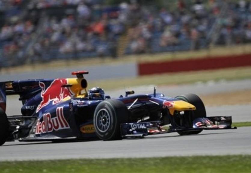 Гран-при Великобритании. Практика №3. Феттель - первый