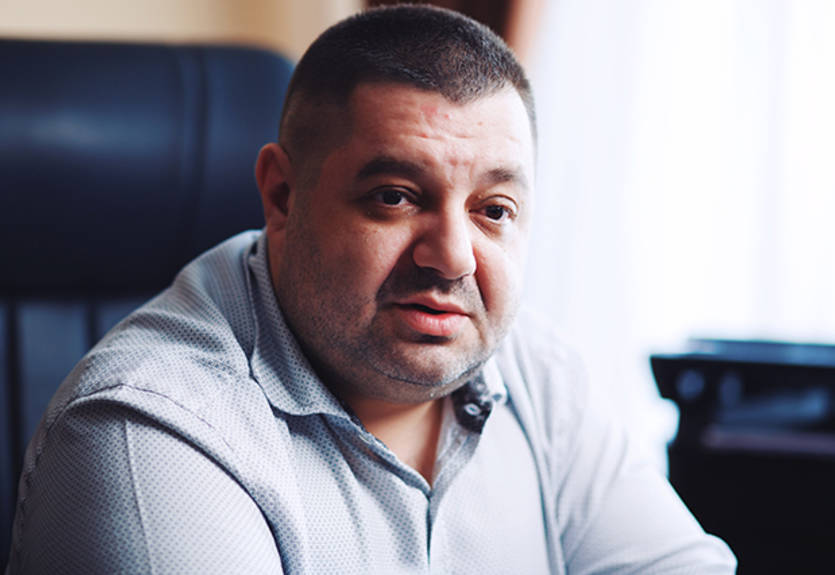 Совладелец Черноморца во время войны уехал в Израиль для проведения опперации по увеличению пениса