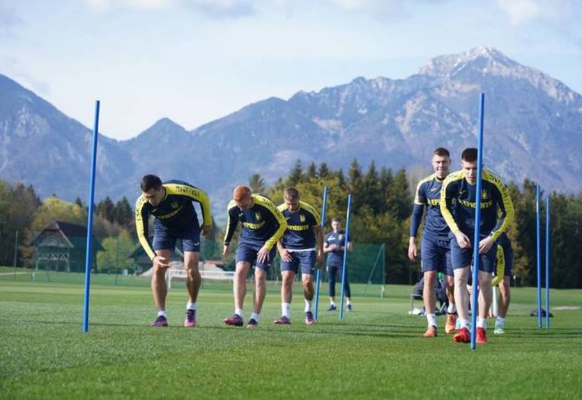 Стало известно, где сборная Украины могла провести сбор, кроме Словении Стало известно, где сборная Украины могла провести сбор, кроме Словении