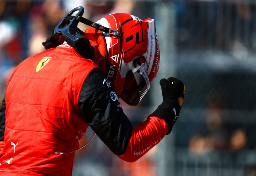 Гран-при Майами. Квалификация: Леклер завоевал третий поул в сезоне, Сайнс опередил Ферстаппена на 0,005 секунды