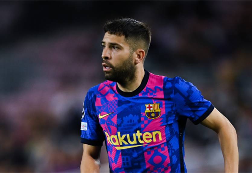 Альба: Барселона способна конкурировать с Реалом и будет бороться за все трофеи