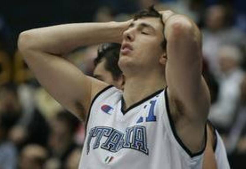 Монтепаски усиливает переднюю линию