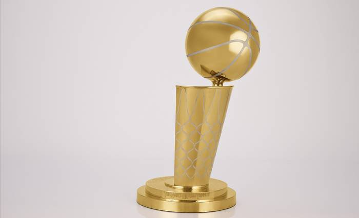 Трофей Ларри О&#039;Брайена - чемпионский титул НБА
