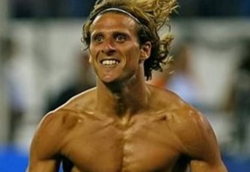 Форлан не собирается покидать Атлетико