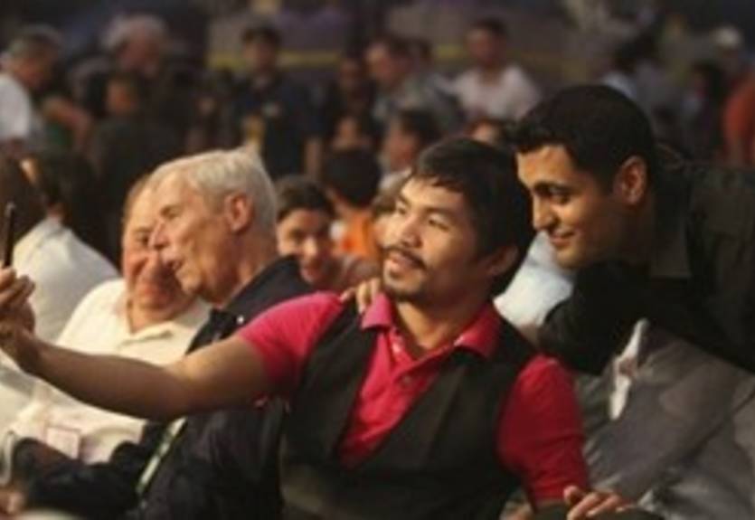 Тяжба Паккьяо с Мейвезером продолжается