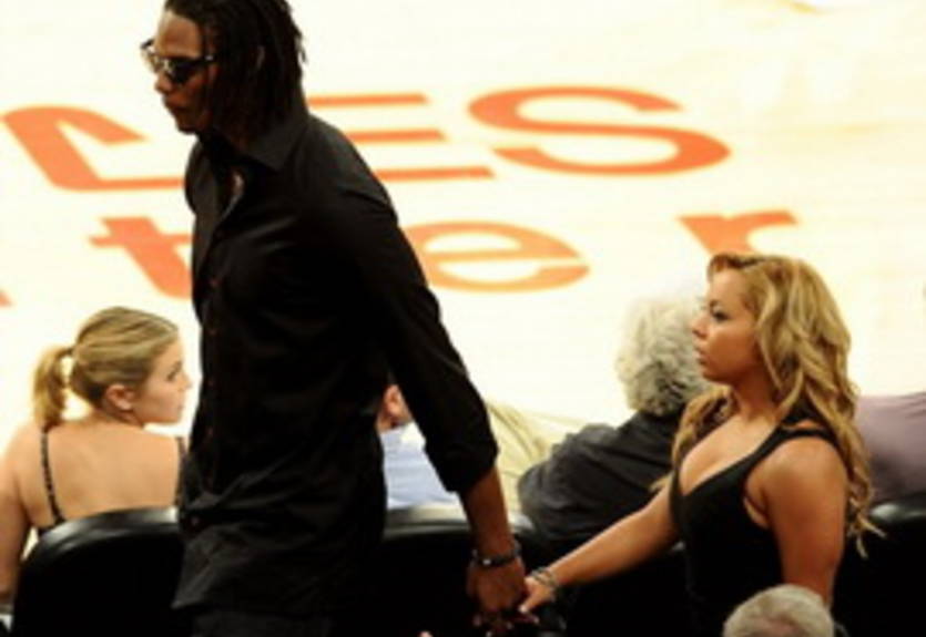 Торонто спешит удачно обменять Боша