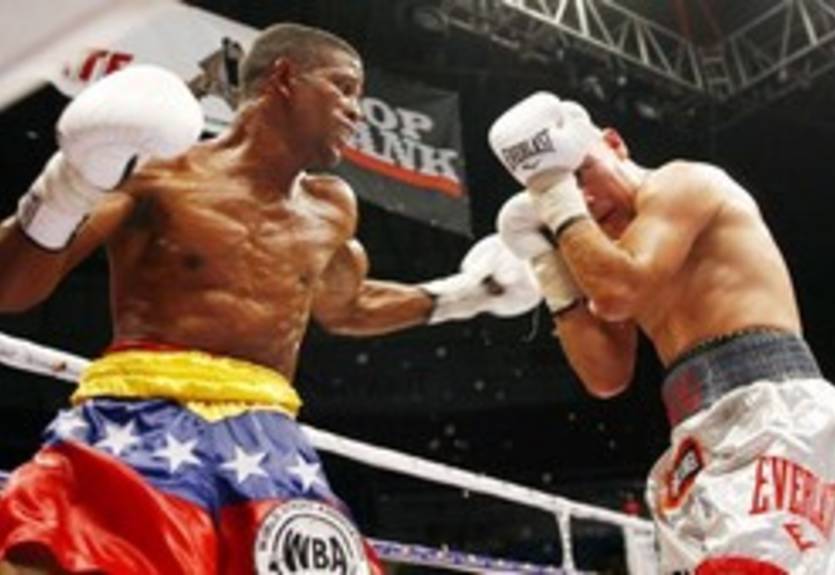 Акоста: "Баррера - очень техничный боец"