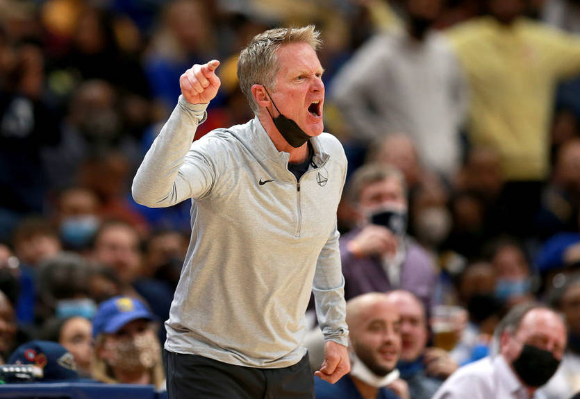 "Когда мы уже что-то сделаем?": Стив Керр высказался насчет стрельбы в американской школе