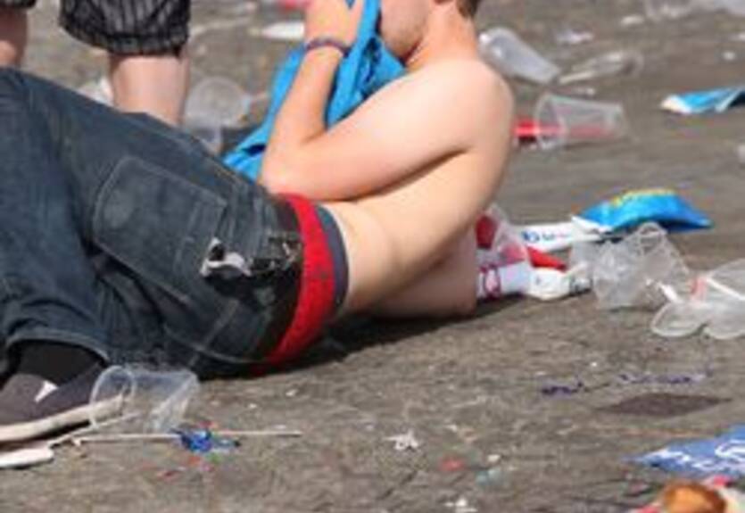 Английские СМИ: "Капелло и его команда опозорили всю страну"