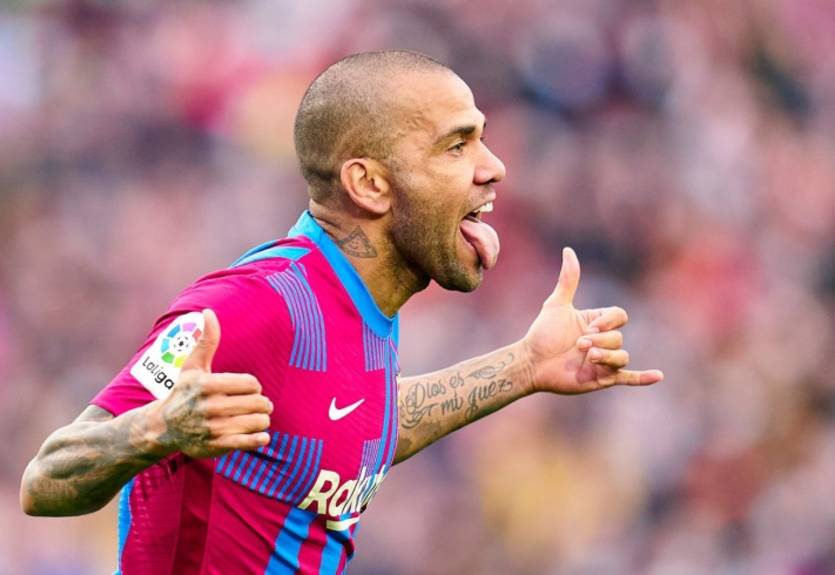 Барселона определилась с судьбой Дани Алвеса
