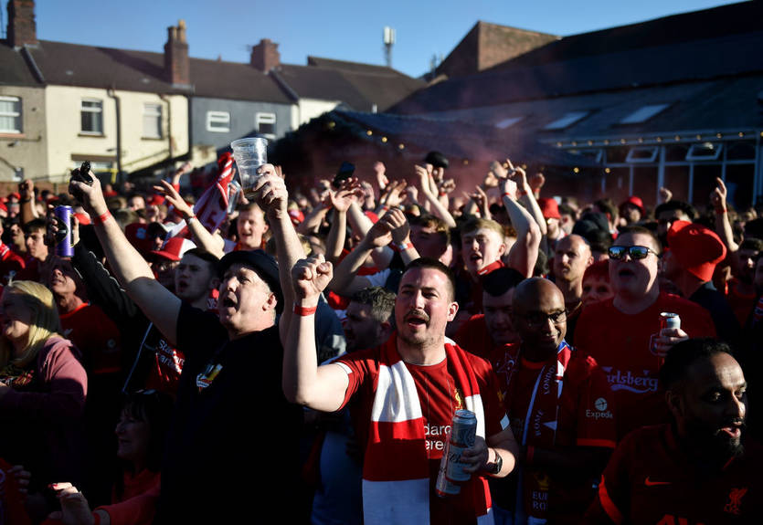 Полиция применила слезоточивый газ перед финалом Лиги чемпионов