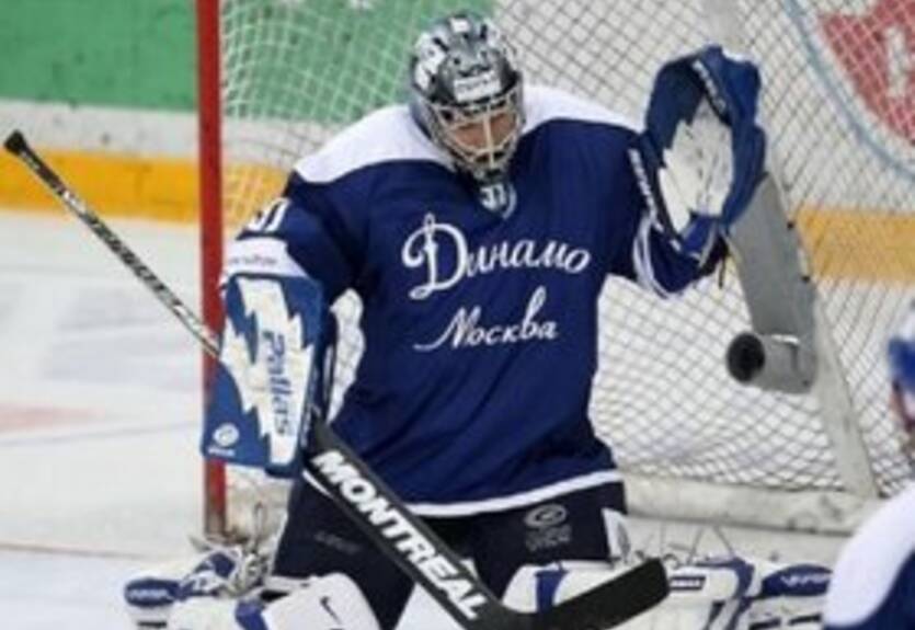 Барыс подписал голкипера