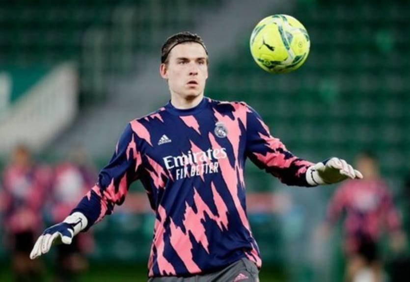 Вест Хэм может арендовать Лунина - источник Вест Хэм может арендовать Лунина - источник