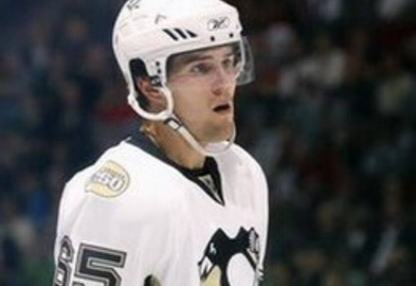 Питтсбург подписали защитника