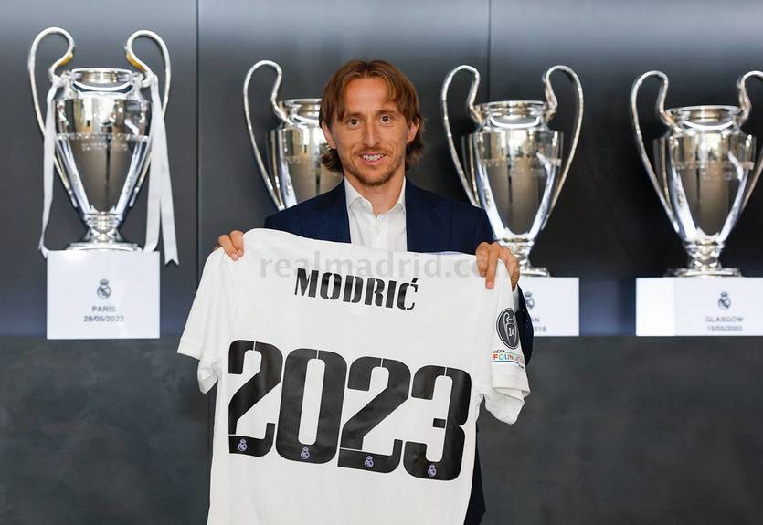 Офіційно: Модрич продовжив контракт з Реалом (08.06.22)
