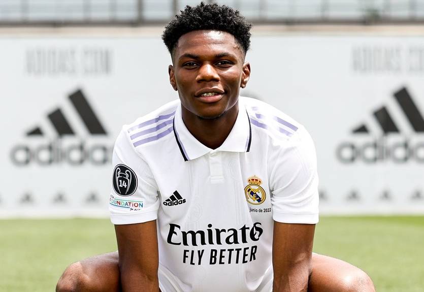 Тчуамени определился с игровым номером в Реале